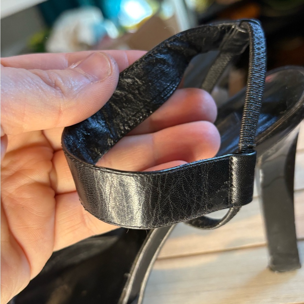 Vintage Classic Black Pointed-Toe Women's Heels - Picture 4 of 8